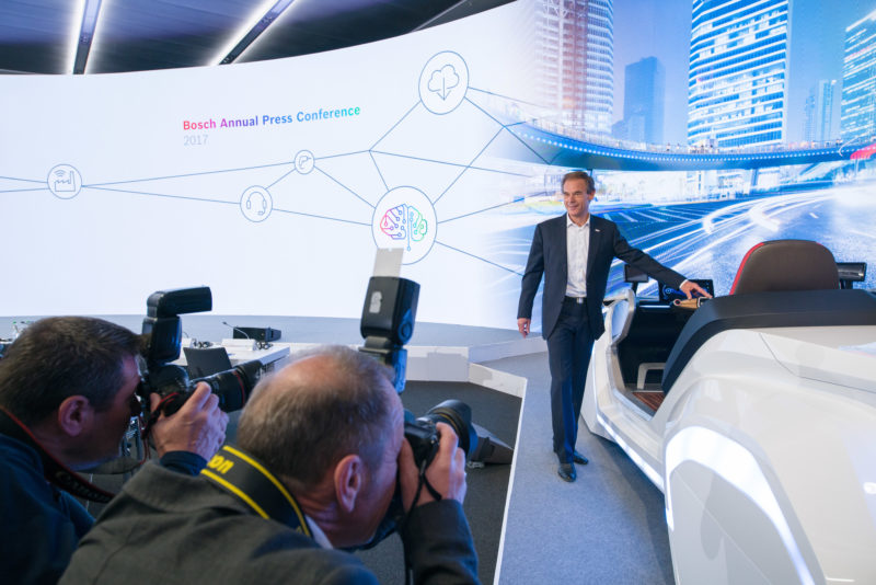 Editorial photography as event photography and fair photography: Managing Director Volkmar Denner is photographed at the annual press conference of Robert Bosch GmbH.