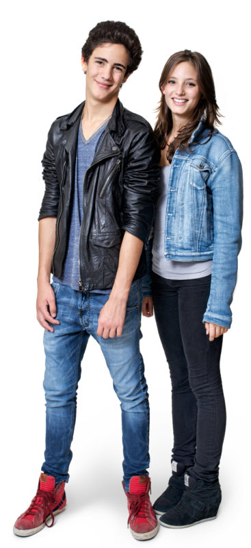 Portrait photography: Full body portrait of two teenagers in front of a white background. The photo is taken with studio lighting and white background in an apartment.