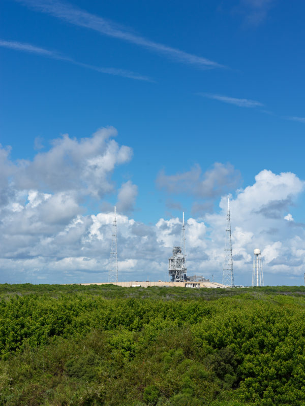 Reportagefotografie: Leerer Weltraumstartplatz im Kennedy Space Center in Florida. 