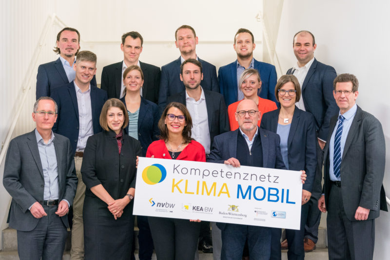 Press photos for an initiative of the Baden-Württemberg state government on the occasion of the kick-off event of the competence network CLIMATE MOBILE with Minister of Transport Winfried Hermann: A staircase in front of the event hall served for a quick group photo of all participants.